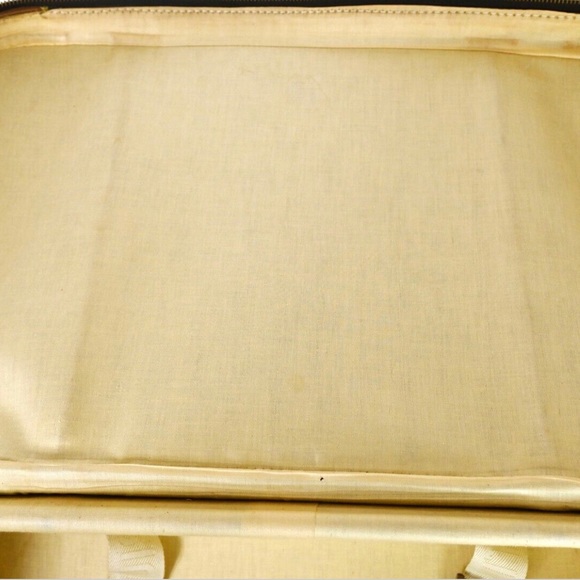 Louis Vuitton  Stratos Carry Case  Monogram Canvas Leather Travel Bags - Picture 14 of 16